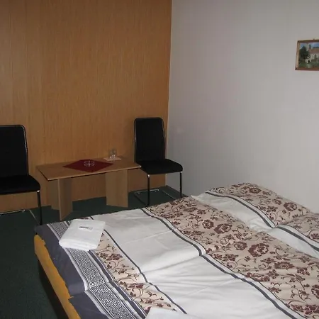 Hotel Probe 3*